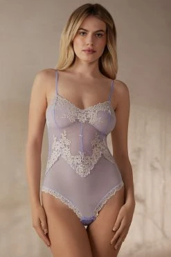 Pretty Flowers Lace And Tulle Body