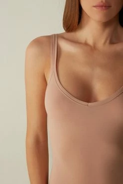 Ultralight Supima® Cotton Vest Bodysuit 11 Ultralight Supima® Cotton Vest Bodysuit -intimissimi shop BOD11A wear 044 DT1