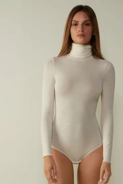 Ultralight Modal With Cashmere High-Neck Body