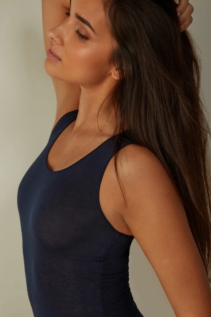 Modal Cashmere Ultralight Wide-Shoulder Top 4 Modal Cashmere Ultralight Wide-Shoulder Top - Image 2
