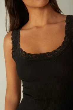 Silk Top With Lace Neckline 11 Silk Top With Lace Neckline -intimissimi shop CGDA8A019 DT1W