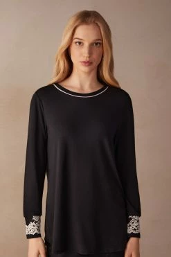 Pretty Flowers Modal Top