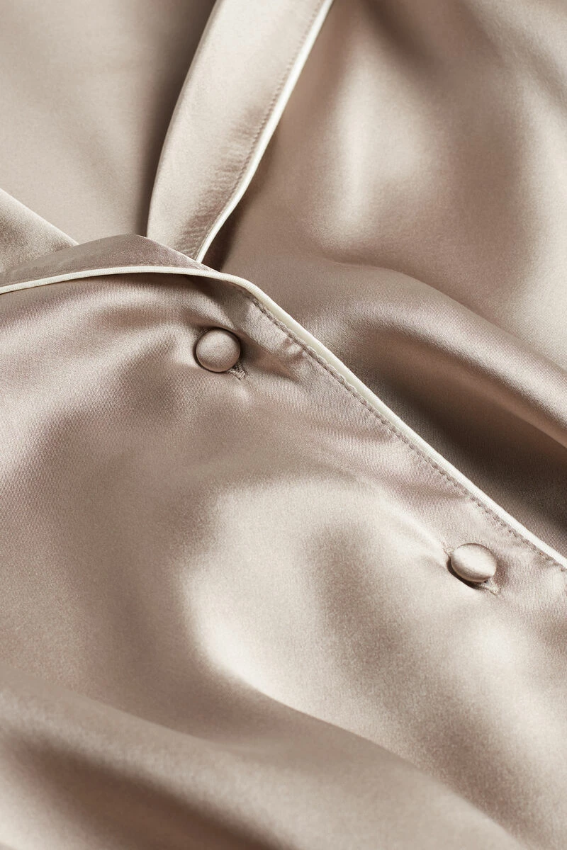 Mannish-Cut Jacket In Silk Satin 9 Mannish-Cut Jacket In Silk Satin - Image 7