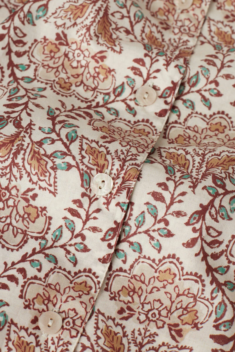 Spices Garden Long-Sleeved Button-Up Top 8 Spices Garden Long-Sleeved Button-Up Top - Image 6