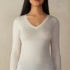 Ultralight Modal With Cashmere V-Neck Top 1 Ultralight Modal With Cashmere V-Neck Top -intimissimi shop CLD28W231I FI