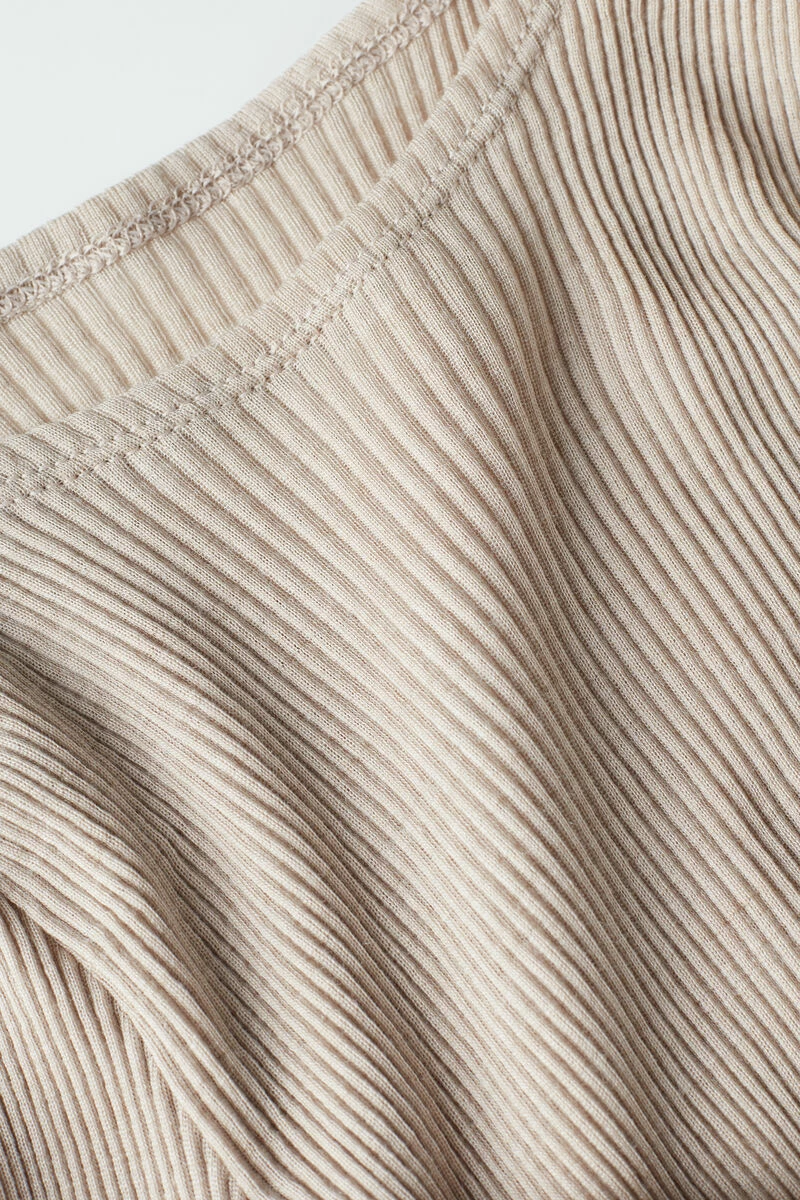 Wool And Silk Long-Sleeved Crew-Neck Max Top 8 Wool And Silk Long-Sleeved Crew-Neck Max Top - Image 6