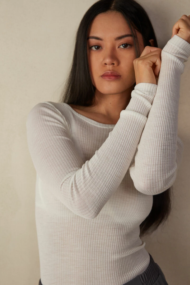 Wool And Silk Long-Sleeved Crew-Neck Max Top 4 Wool And Silk Long-Sleeved Crew-Neck Max Top - Image 2