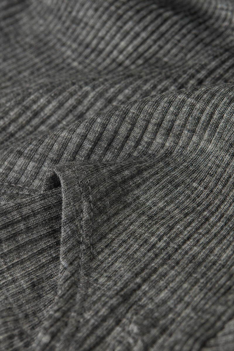 Wool And Silk Long-Sleeved Crew-Neck Max Top 9 Wool And Silk Long-Sleeved Crew-Neck Max Top - Image 7