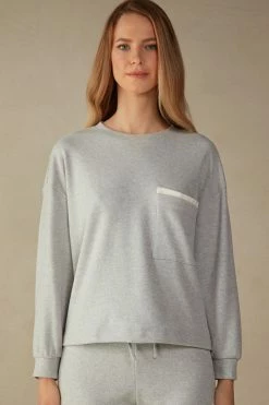 Warm Cuddles Top With Pocket