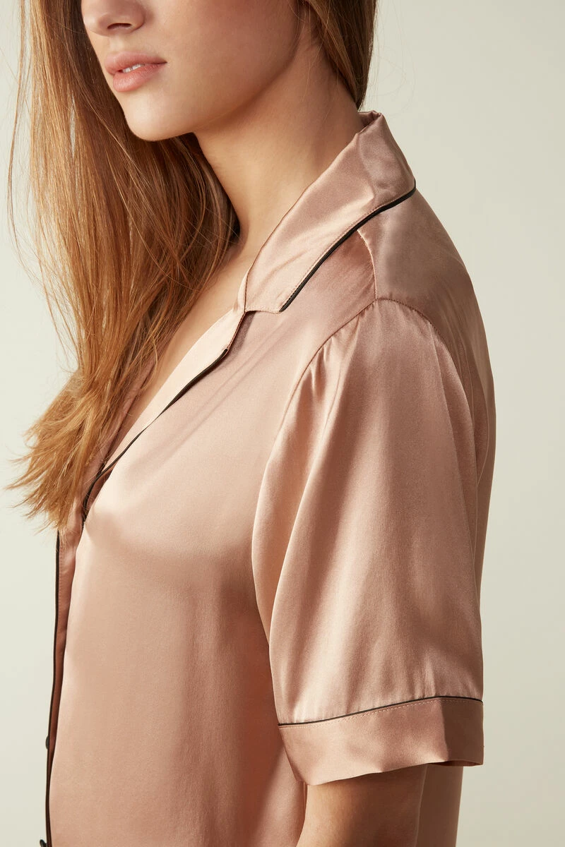 Short-Sleeved Satin Shirt With Contrasting Trim 6 Short-Sleeved Satin Shirt With Contrasting Trim - Image 4