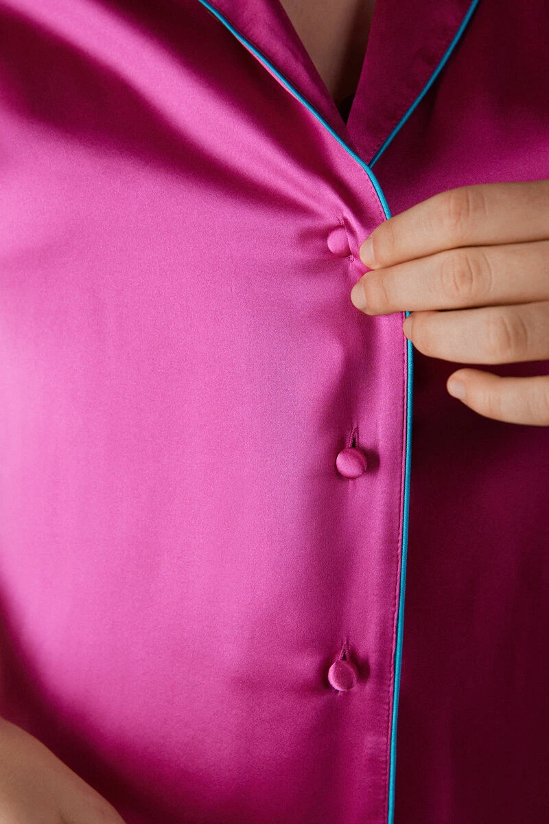 Short-Sleeved Satin Shirt With Contrasting Trim 6 Short-Sleeved Satin Shirt With Contrasting Trim - Image 4