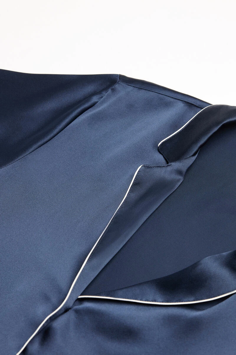 Short-Sleeved Satin Shirt With Contrasting Trim 9 Short-Sleeved Satin Shirt With Contrasting Trim - Image 7