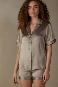 Short-Sleeved Satin Shirt With Contrasting Trim