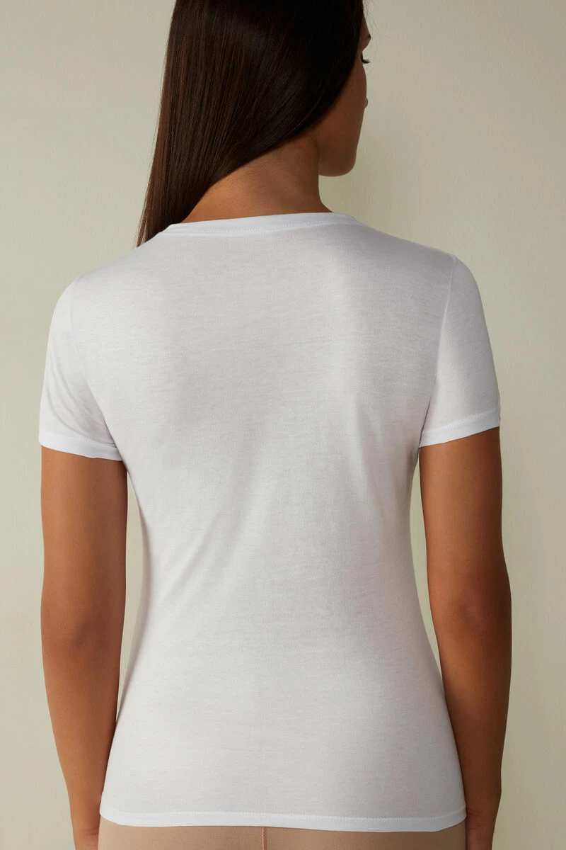 Short-Sleeve T-shirt In Ultrafresh Supima® Cotton 7 Short-Sleeve T-shirt In Ultrafresh Supima® Cotton - Image 5