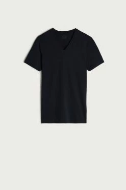 Stretch Supima® Cotton T-Shirt With V Neck 12 Stretch Supima® Cotton T-Shirt With V Neck -intimissimi shop CMU12B 800 F