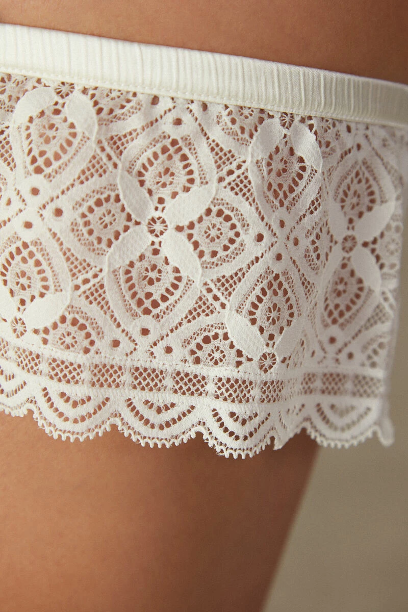 Lace Garter 6 Lace Garter - Image 4