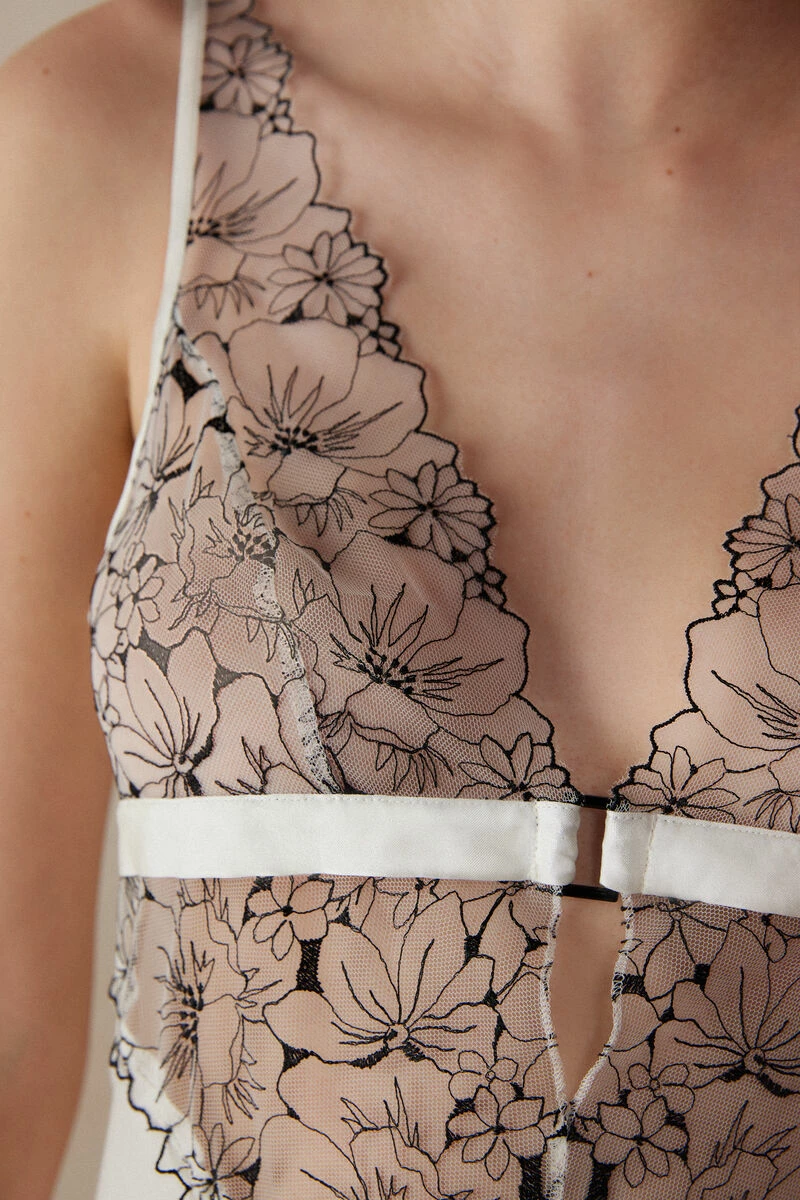 Pure Joy Satin Slip 5 Pure Joy Satin Slip - Image 3