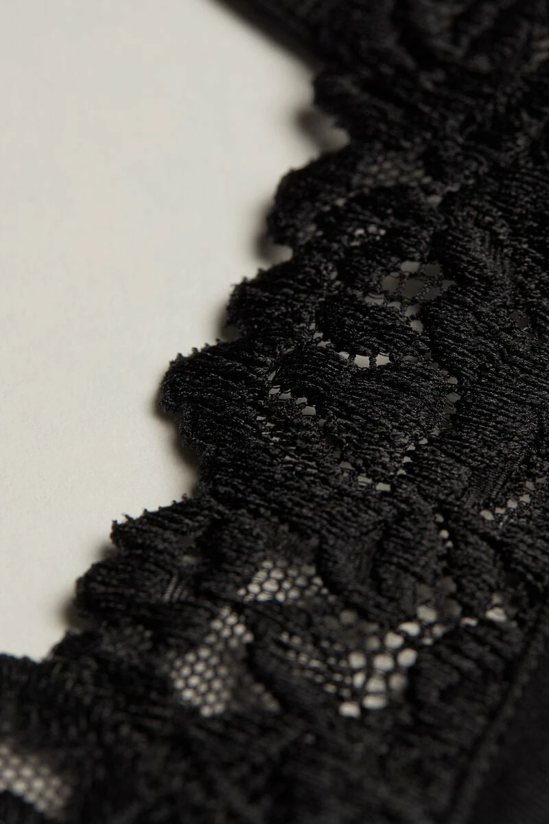 Pretty Flowers Modal Top 9 Pretty Flowers Modal Top - Image 7