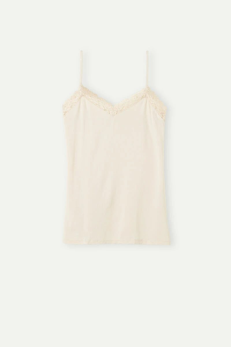 Pretty Flowers Modal Top 7 Pretty Flowers Modal Top - Image 5