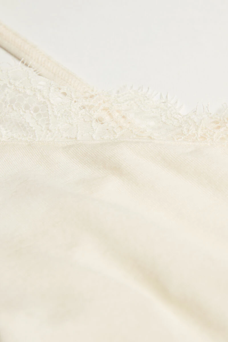 Ultralight Modal And Cashmere Camisole With Lace 9 Ultralight Modal And Cashmere Camisole With Lace - Image 7