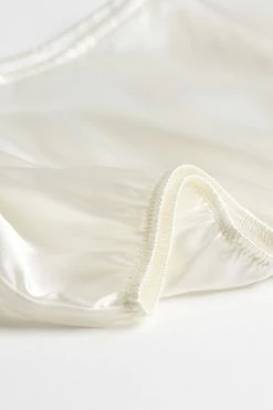 Smooth Silk-Satin Shorts 15 Smooth Silk-Satin Shorts -intimissimi shop PD71S32127 D1