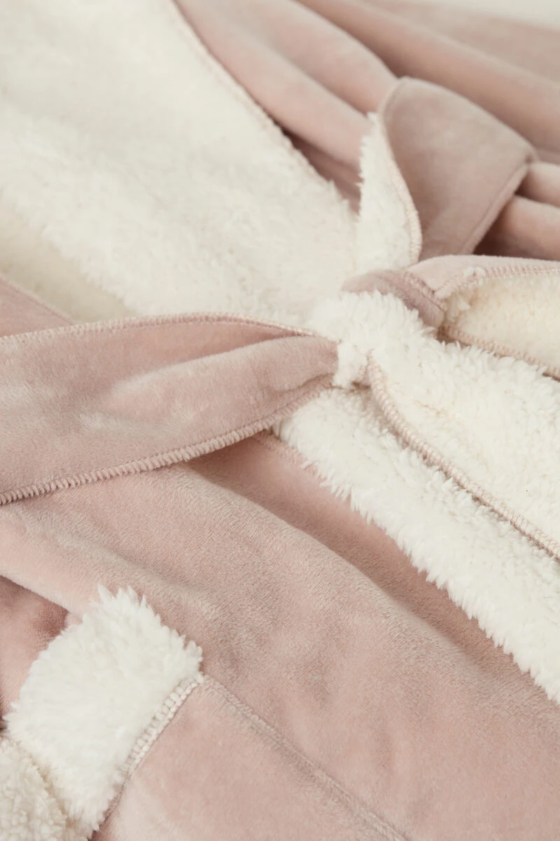 Lady From The Mountains Negligee 8 Lady From The Mountains Negligee - Image 6