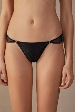 Cool Minimal Brazilian Briefs