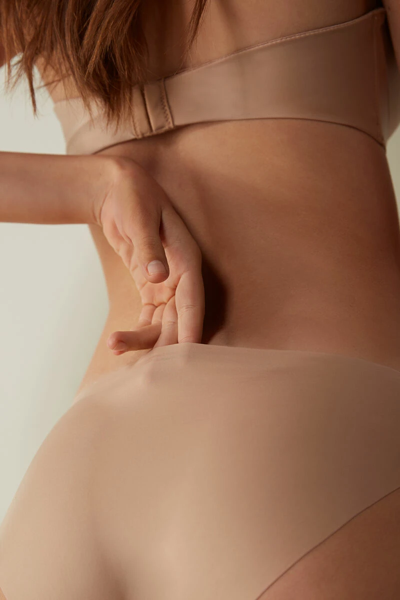 Seamless Microfibre Snug-Fit Panties 6 Seamless Microfibre Snug-Fit Panties - Image 4