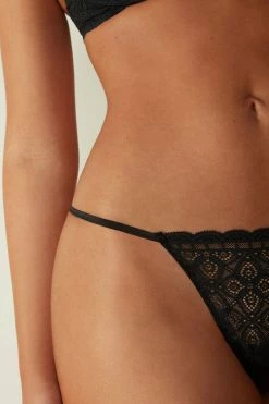 Lace Thong With Side Straps -intimissimi shop SPD96F019 DT1W